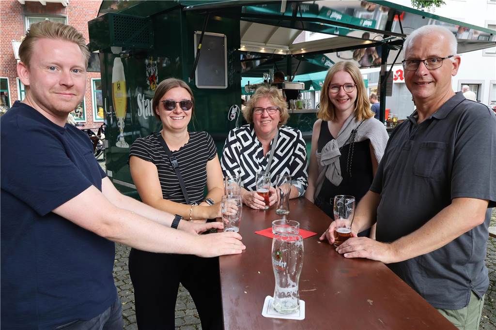 Gute Laune am finalen Sonntag: Viele Fotos vom letzten Tag der Dorstener Bierbörse