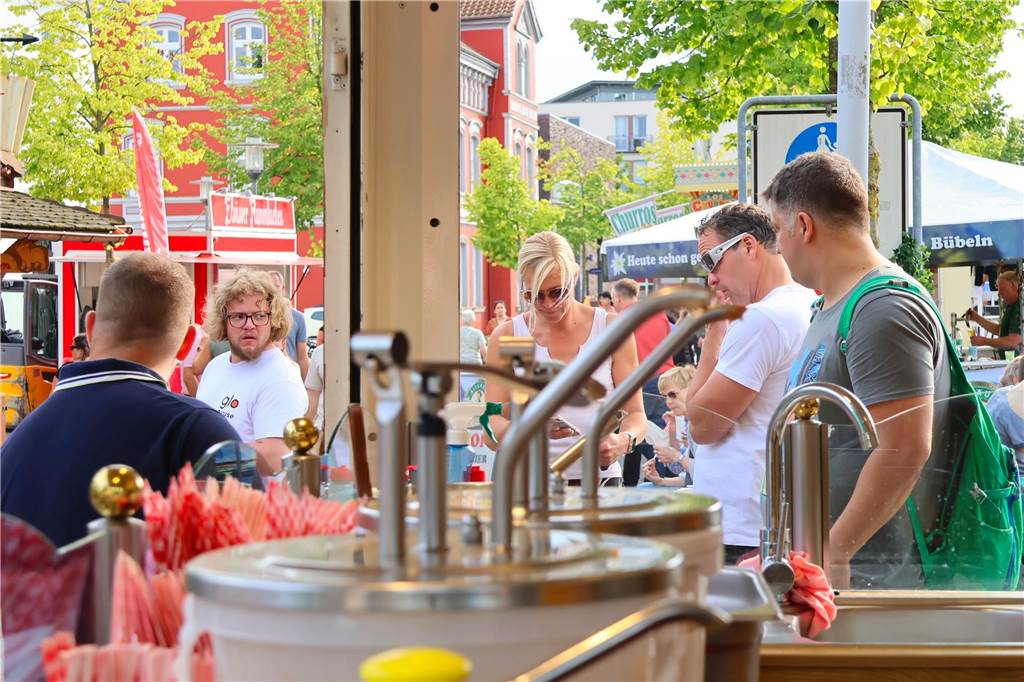 Gute Laune am finalen Sonntag: Viele Fotos vom letzten Tag der Dorstener Bierbörse