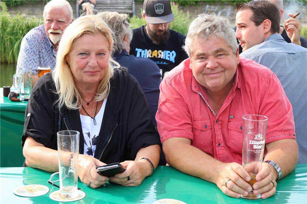 Gute Laune am finalen Sonntag: Viele Fotos vom letzten Tag der Dorstener Bierbörse