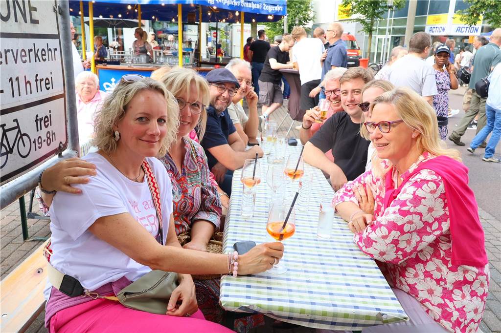 Gute Laune am finalen Sonntag: Viele Fotos vom letzten Tag der Dorstener Bierbörse