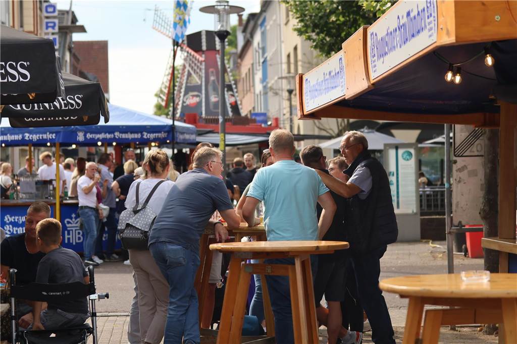 Gute Laune am finalen Sonntag: Viele Fotos vom letzten Tag der Dorstener Bierbörse