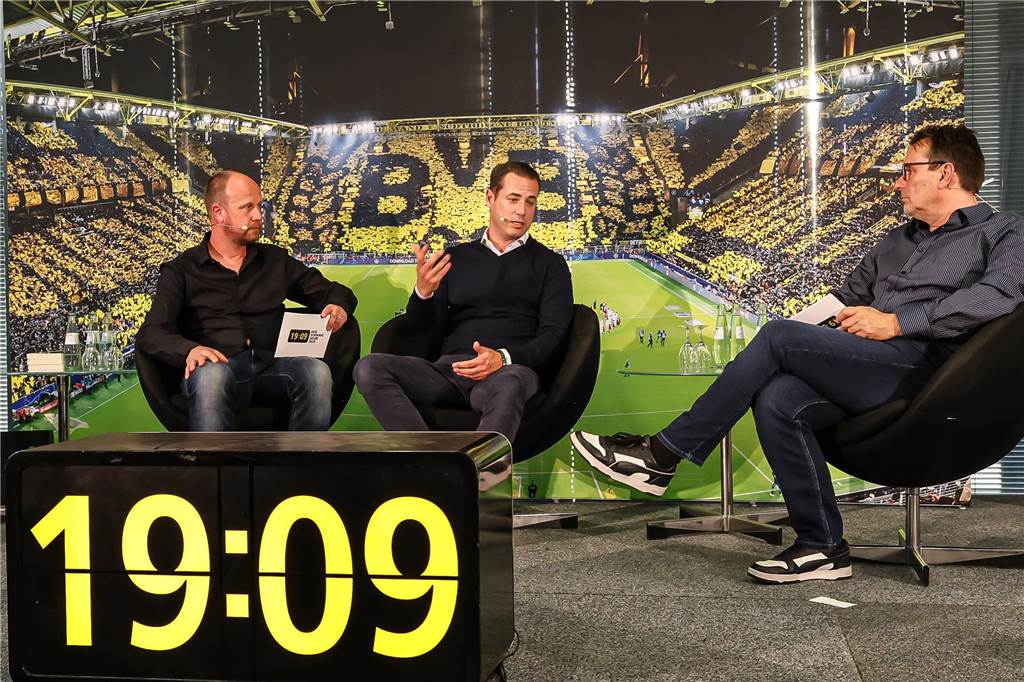 BVB-Geschäftsführer Ricken spricht über Transfers und Ziele: 19:09 – der schwarzgelbe Talk