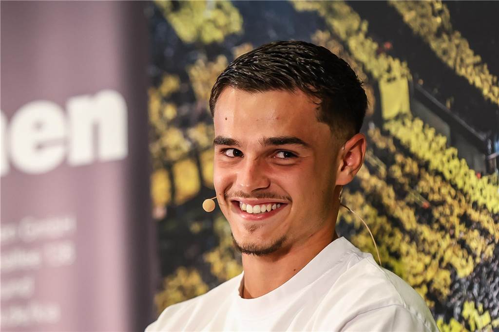 BVB-Geschäftsführer Ricken spricht über Transfers und Ziele: 19:09 – der schwarzgelbe Talk