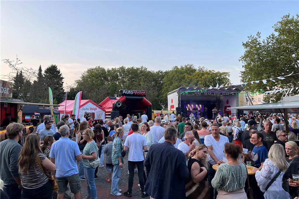 „Fiesta de la Dolce Vita“ lockt am Wochenende nach Hombruch: Die schönsten Fotos vom Stadtteilfest