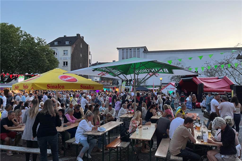 „Fiesta de la Dolce Vita“ lockt am Wochenende nach Hombruch: Die schönsten Fotos vom Stadtteilfest