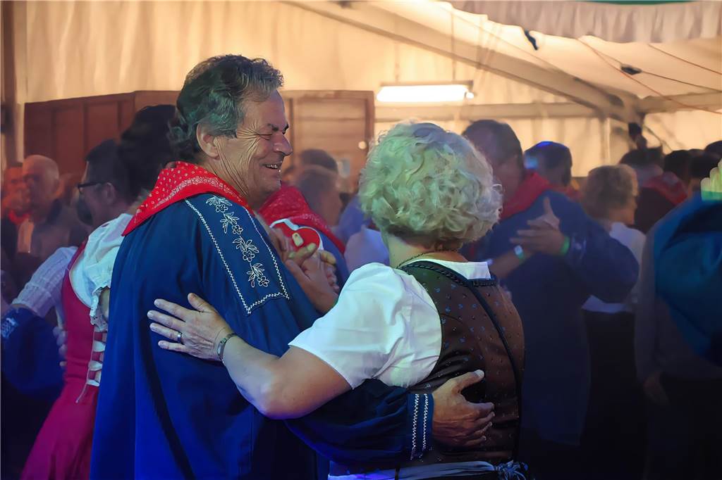 Klumpen-Schützenfest eröffnet: Viele Fotos von der Trachtenschützengilde Uefte-Overbeck