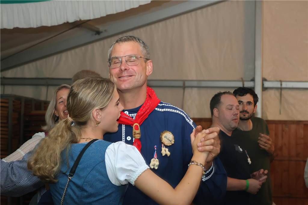 Klumpen-Schützenfest eröffnet: Viele Fotos von der Trachtenschützengilde Uefte-Overbeck