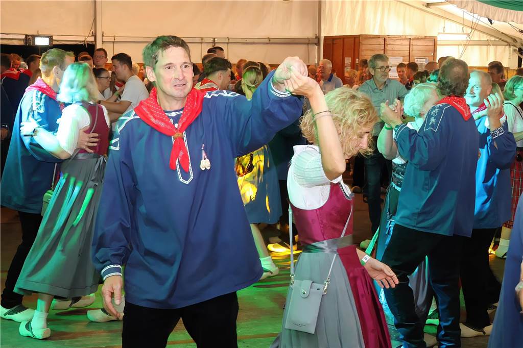 Klumpen-Schützenfest eröffnet: Viele Fotos von der Trachtenschützengilde Uefte-Overbeck