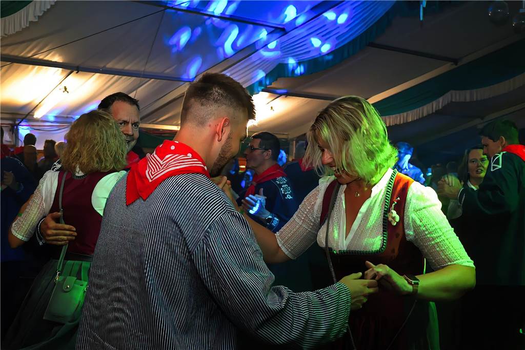 Klumpen-Schützenfest eröffnet: Viele Fotos von der Trachtenschützengilde Uefte-Overbeck