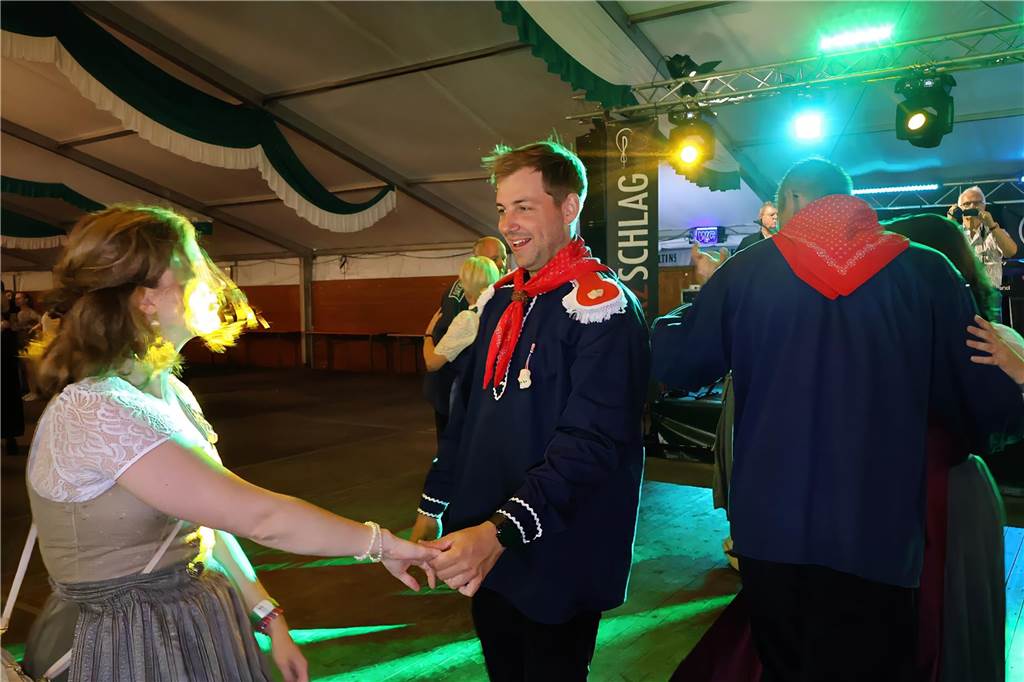 Klumpen-Schützenfest eröffnet: Viele Fotos von der Trachtenschützengilde Uefte-Overbeck