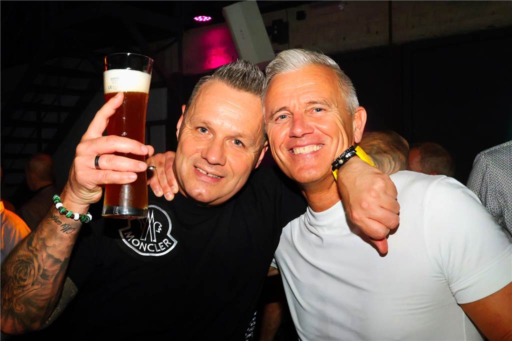 „Wir haben sie alle mit dabei“: Die besten Fotos von der Schlagerparty in Dorsten