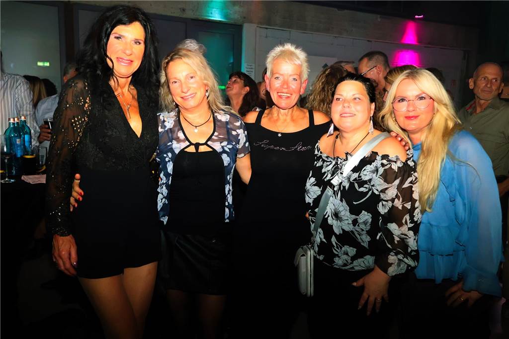 „Wir haben sie alle mit dabei“: Die besten Fotos von der Schlagerparty in Dorsten