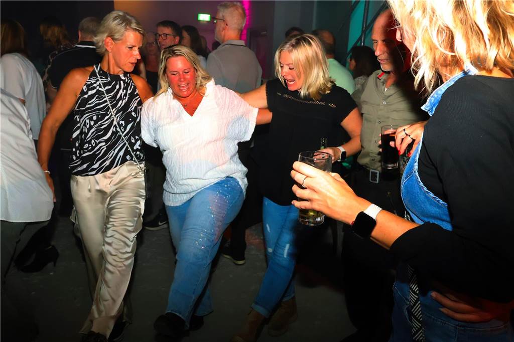 „Wir haben sie alle mit dabei“: Die besten Fotos von der Schlagerparty in Dorsten