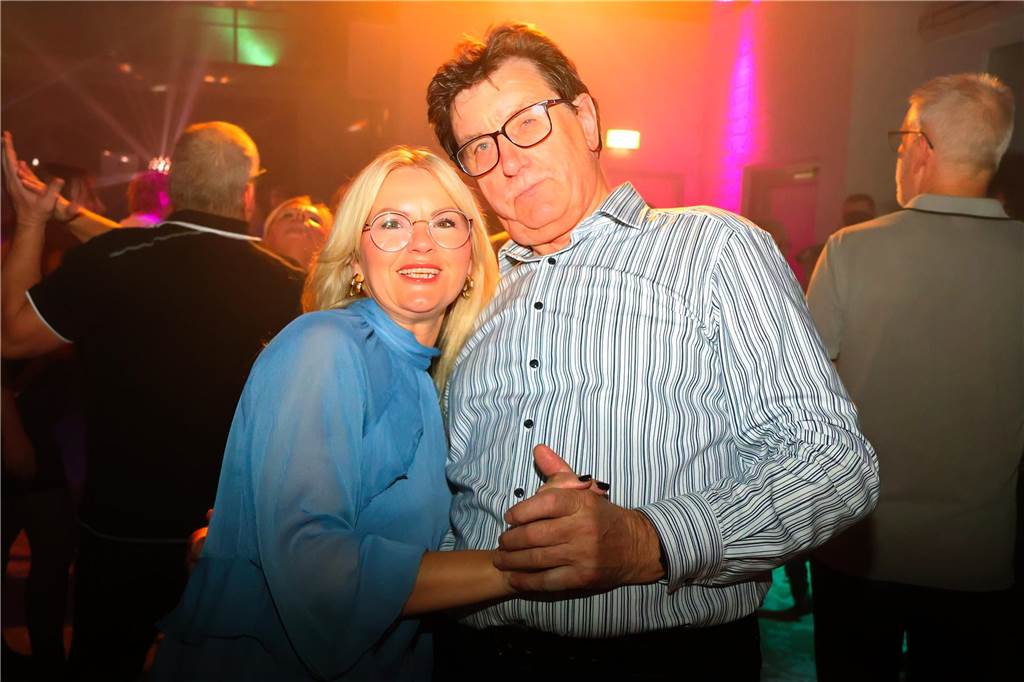 „Wir haben sie alle mit dabei“: Die besten Fotos von der Schlagerparty in Dorsten