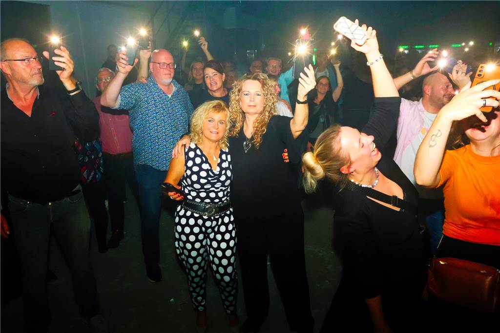 „Wir haben sie alle mit dabei“: Die besten Fotos von der Schlagerparty in Dorsten