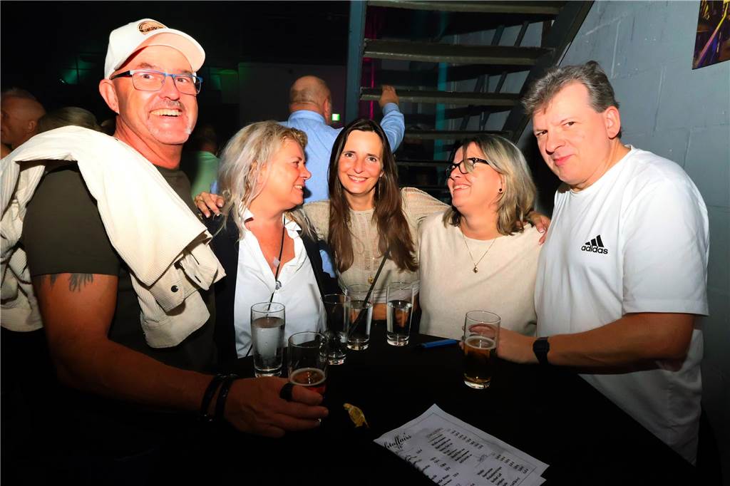 „Wir haben sie alle mit dabei“: Die besten Fotos von der Schlagerparty in Dorsten