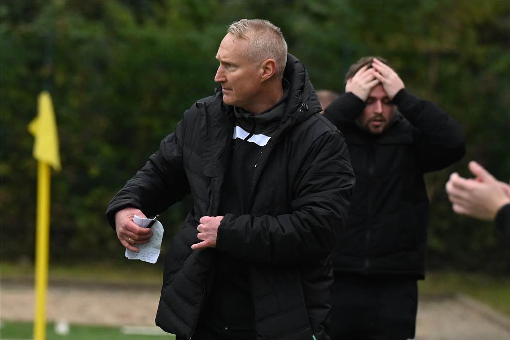 TIU Rünthe siegt wieder in der Nachspielzeit: SV Frömern gibt frühe Führung aus der Hand