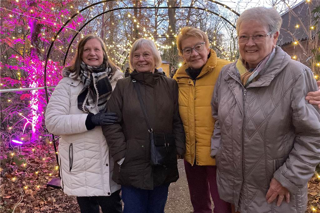 Viele Fotos: Stadtlohnt strahlt beim weihnachtlichen Lichterfest