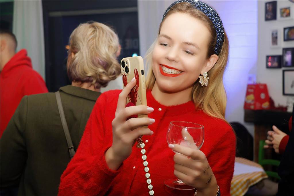 Woodhouse-Party in Dorsten: Nachtschwärmer feierten im Restaurant - die besten Bilder