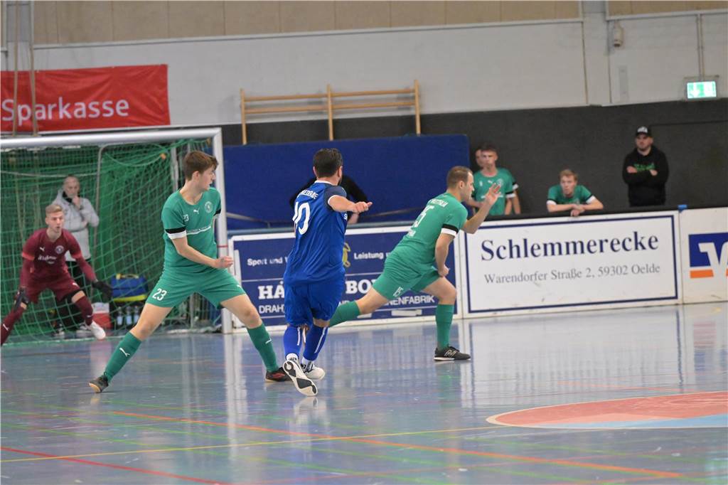 Die schönsten Bilder vom Auftakt bei der Hallenstadtmeisterschaft Lünen