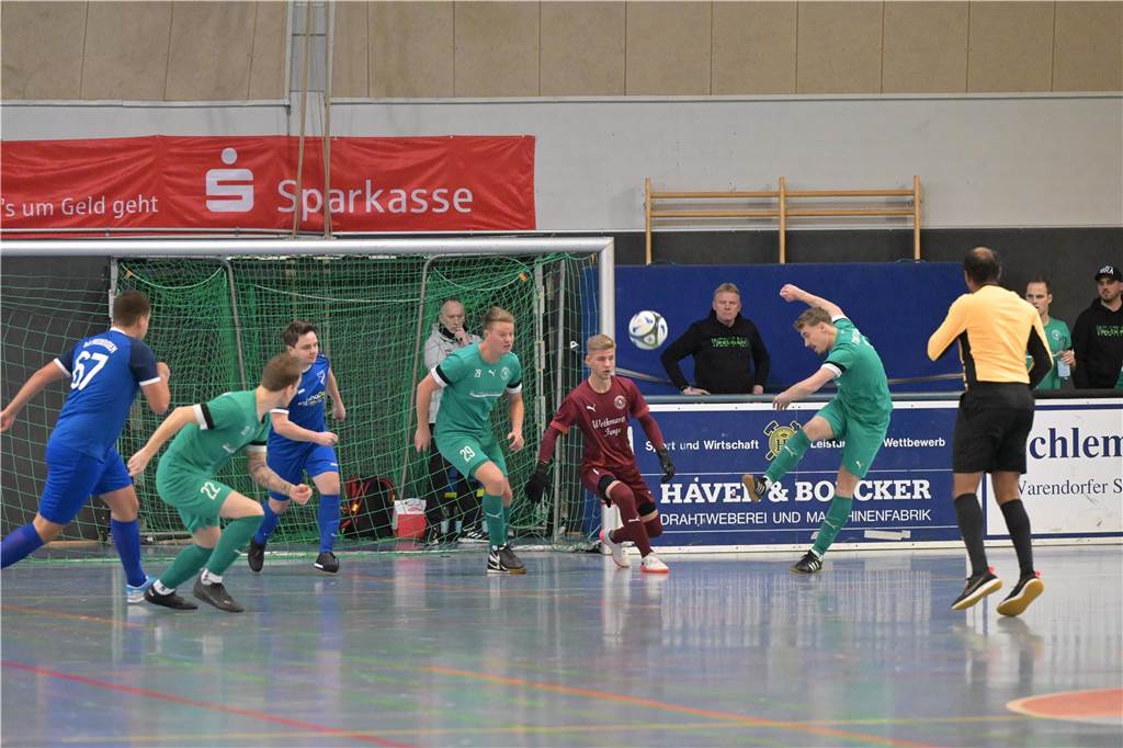 Die schönsten Bilder vom Auftakt bei der Hallenstadtmeisterschaft Lünen