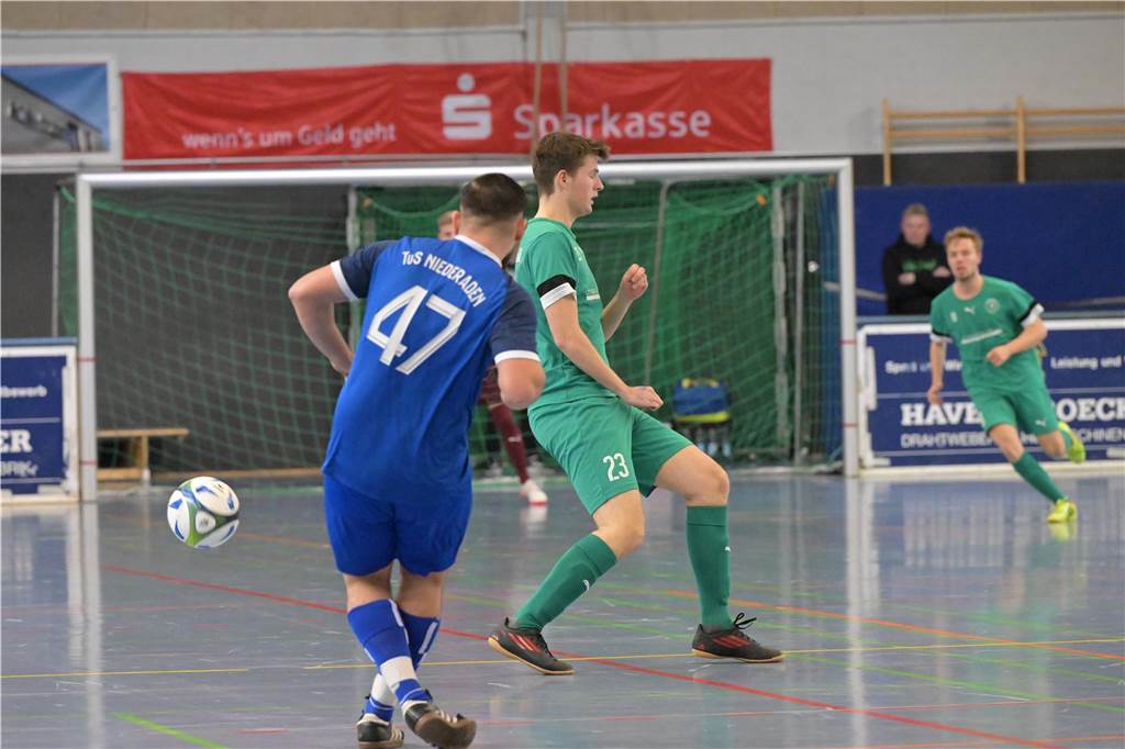 Die schönsten Bilder vom Auftakt bei der Hallenstadtmeisterschaft Lünen