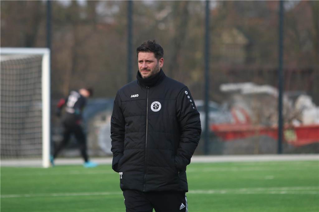 Die besten Fotos vom Pflichtspiel