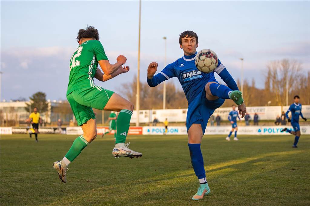 Holzwickeder SC verliert gegen Spitzenreiter TSG Sprockhövel: Viele Fotos