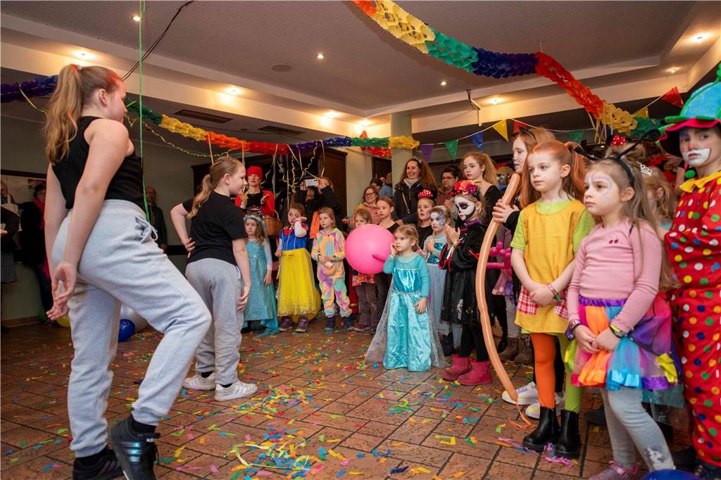 Kinderkarrneval in Haltern: Viele Fotos vom Umzug durch die Stadt