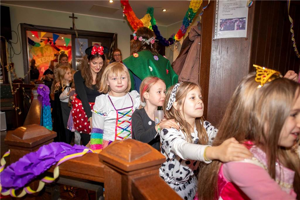 Kinderkarrneval in Haltern: Viele Fotos vom Umzug durch die Stadt