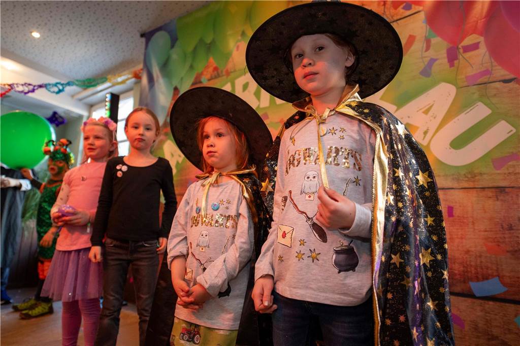 Kinderkarrneval in Haltern: Viele Fotos vom Umzug durch die Stadt