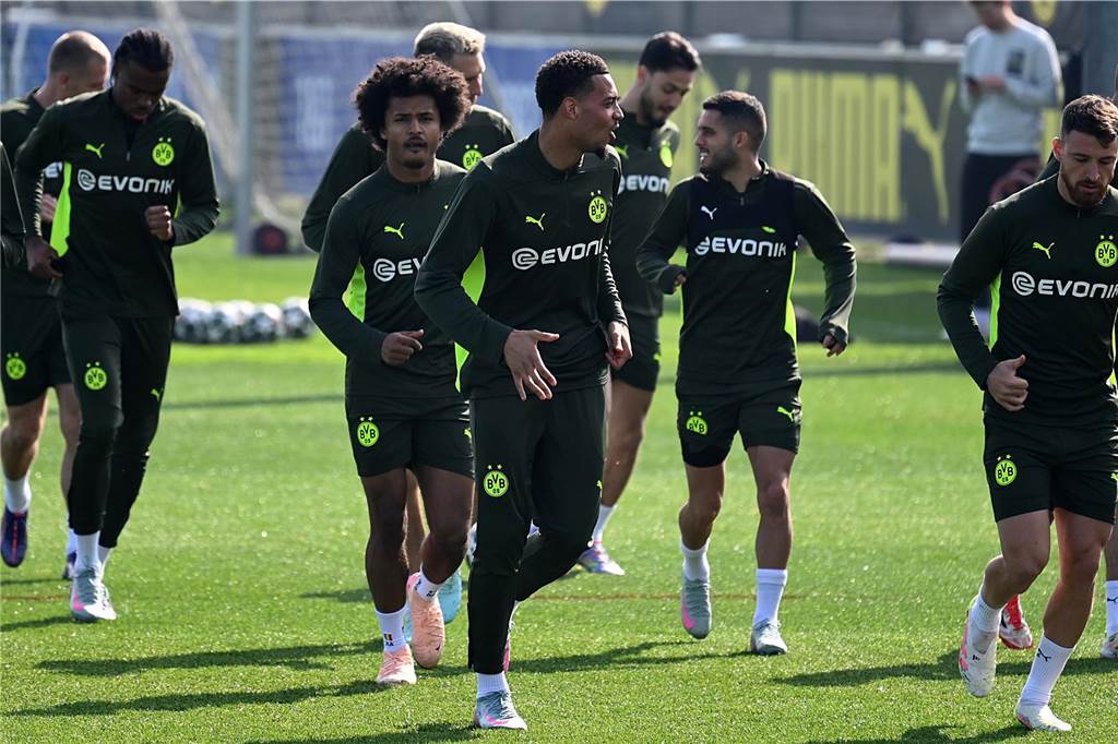 BVB-Training vor Barcelona-Rückspiel: Überraschender Motivationsbesuch – Stammspieler fehlt