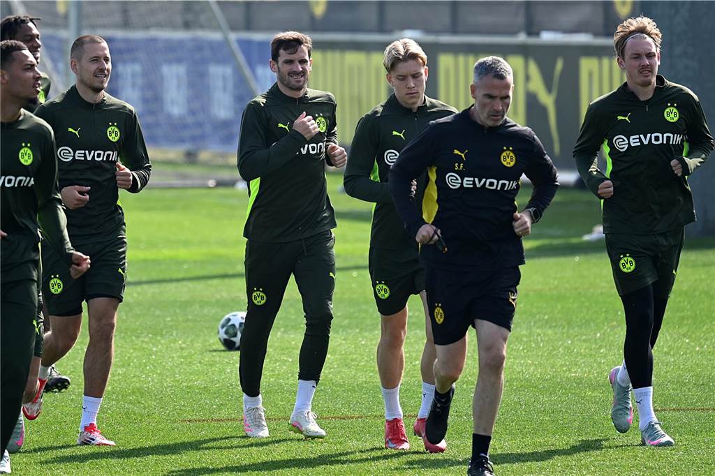 BVB-Training vor Barcelona-Rückspiel: Überraschender Motivationsbesuch – Stammspieler fehlt