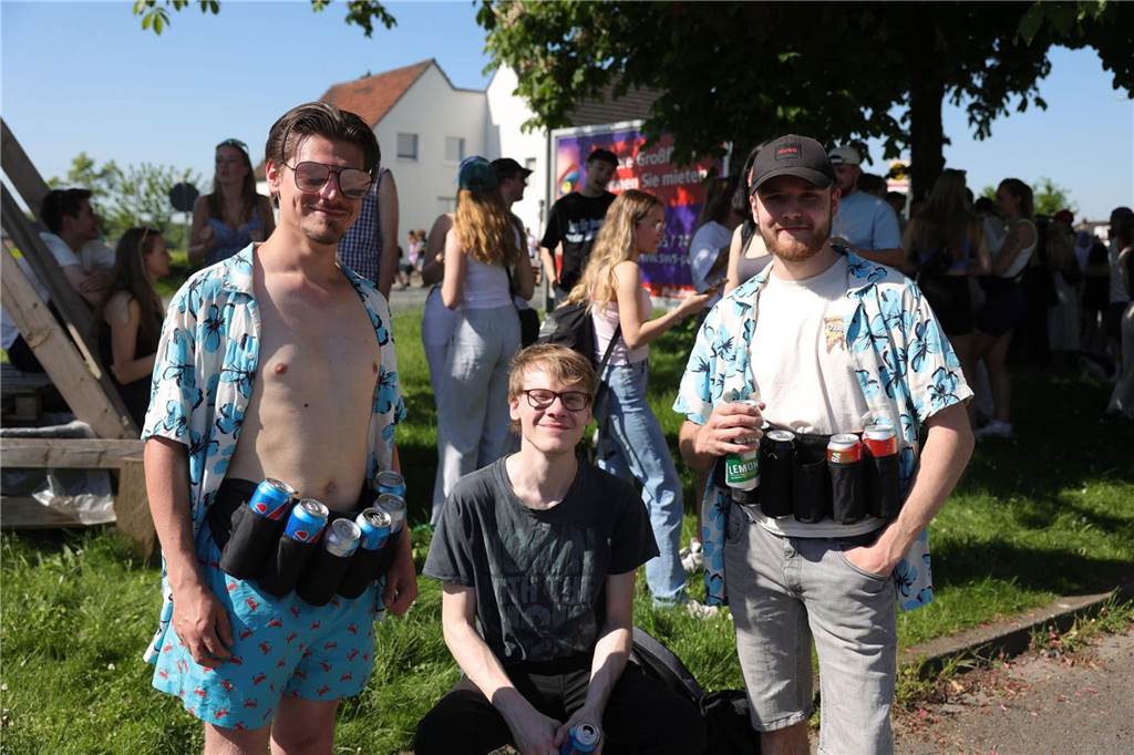 Viele Fotos vom 1. Mai 2025: Tausende wandern zum Cappenberger See