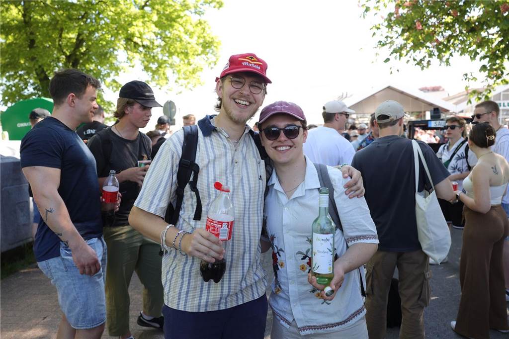 Viele Fotos vom 1. Mai 2025: Tausende wandern zum Cappenberger See
