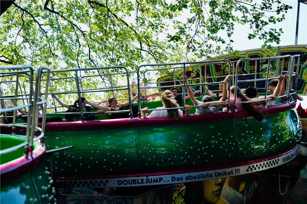 Maikirmes 2025 startet bei bestem Wetter in Schwerte: Die Bilder vom 1. Mai zum Durchklicken