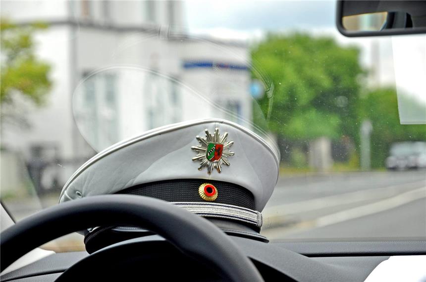 16-jähriger Taschendieb in Haltern festgenommen 16-jähriger Taschendieb in Haltern festgenommen
