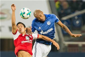 Gute Form von Naldo, Meyer und Burgstaller