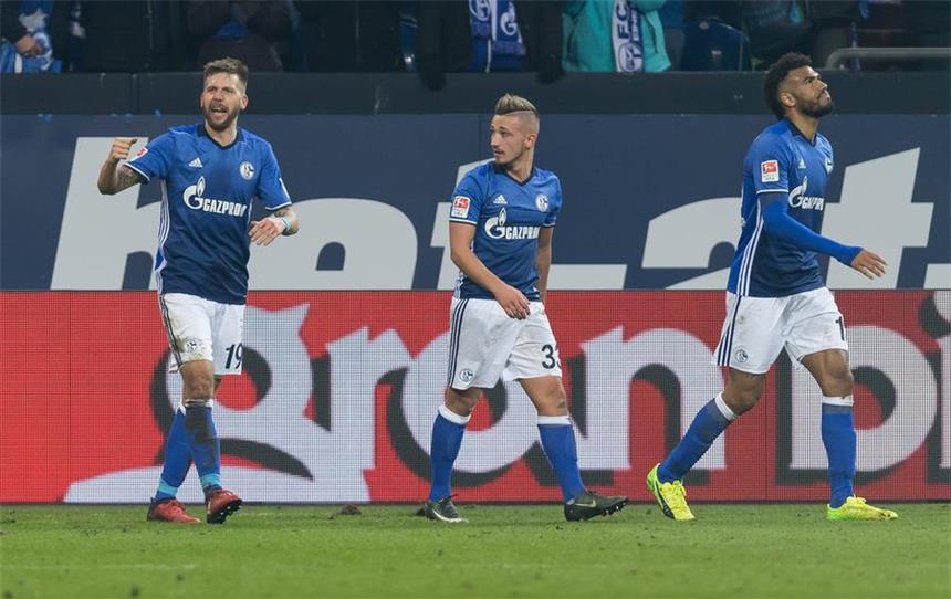 So hat Schalke in Europa nichts zu suchen Bilder der Bundesliga-Partie zwischen dem FC Schalke 04 und dem FC Ingolstadt.