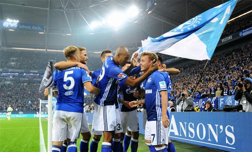 Schalke startet mit Heimspiel am 21. Januar Bilder der Bundesliga-Partie zwischen dem FC Schalke 04 und Mainz 05.