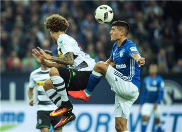 Bilder der Bundesliga-Partie zwischen dem FC Schalke 04 und Borussia Mönchengladbach.