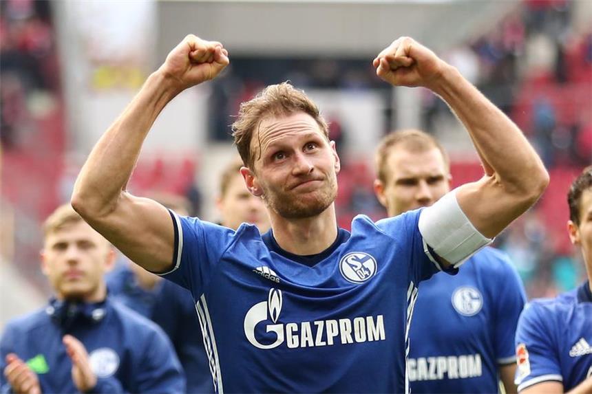 Höwedes kämpft um Kolasinac und Goretzka Bilder der Bundesliga-Partie zwischen dem FSV Mainz 05 und dem FC Schalke 04.