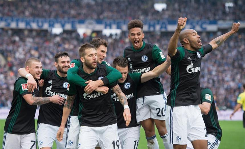 Bilder der Bundesliga-Partie zwischen Hertha BSC und dem FC Schalke 04.