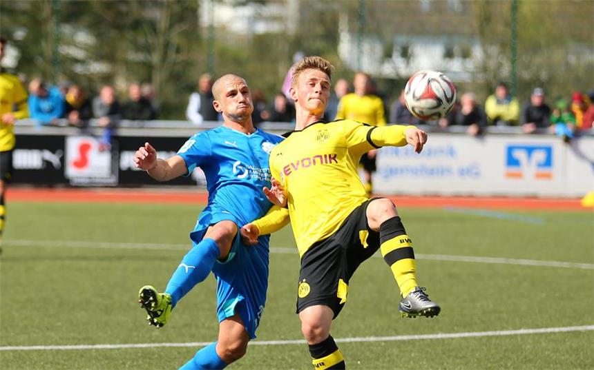 BVB II schließt Auswärtswochen mit Unentschieden ab Bilder der Partie Erndtebrück gegen BVB II.