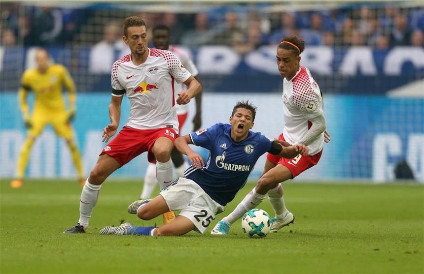 "Ich will meine eigene Geschichte schreiben" Bilder der Partie zwischen dem FC Schalke 04 und RB Leipzig.