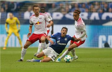 Bilder der Partie zwischen dem FC Schalke 04 und RB Leipzig.
