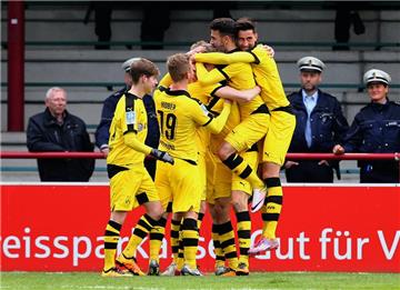 Bilder der Regionalliga-Partie zwischen dem SC Verl und Borussia Dortmund II.