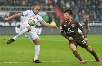 Bilder der Zweitliga-Partie zwischen dem FC St, Pauli und dem VfL Bochum.