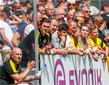 Bilder des Rückspiels im U17-Halbfinale zwischen dem BVB und Werder Bremen.