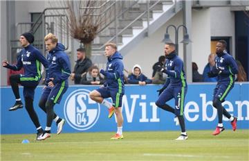 Bilder des Schalke-Trainings am 9. Dezember.